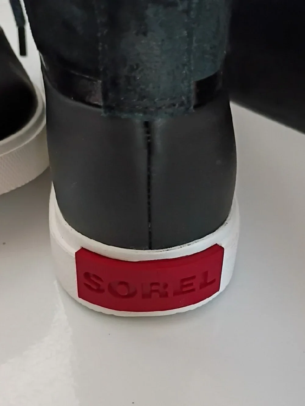 Sorel Black & White Waterproof Sherpa-Trim Lace-Up Winter Boots